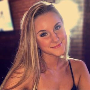 Meet your Posher, Joanna